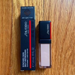 Shiseido Synchro Skin Self Refreshing Concealer
